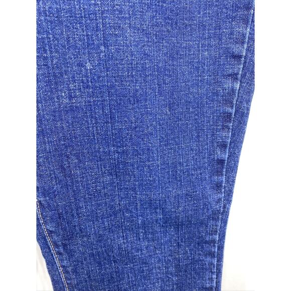 Levi's 550 Boot Cut Relaxed Dark Wash Stretch Denim Jeans Women's Size 6 M 28x31 - Picture 9 of 10